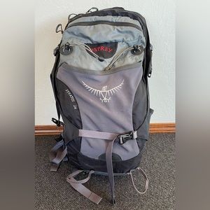 Osprey Stratos 24 (older model)